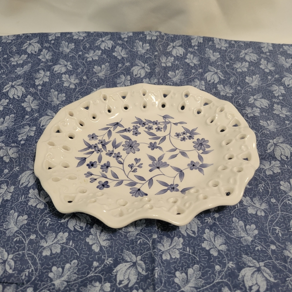 Home Interior white dish with blue flowers